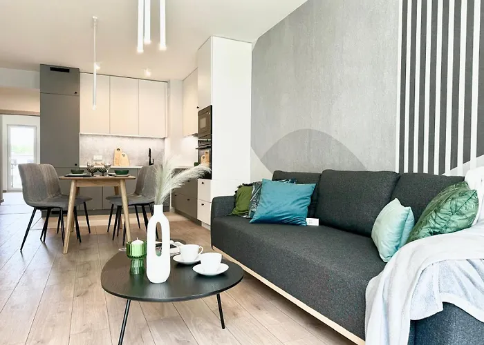 Grunwald - Ptasia 300m Od Stadionu